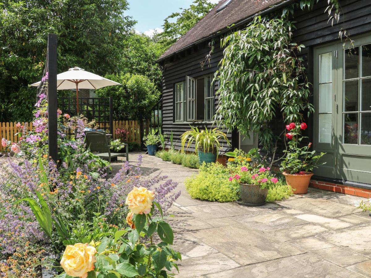 The Barn At Sandhole Cottage Tonbridge Exterior foto